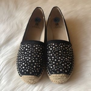 White Mountain Espadrilles size 7